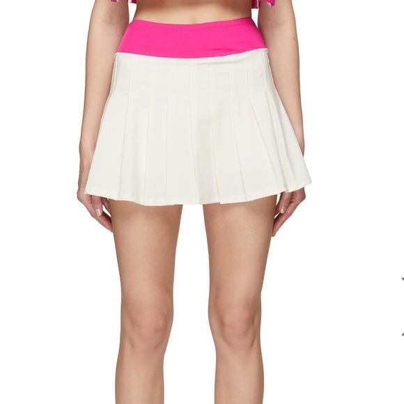 Beach Riot Dresses & Skirts - BEACH RIOT 'CAPE’ ELASTICATED WAIST PLEATED TENNIS SKIRT